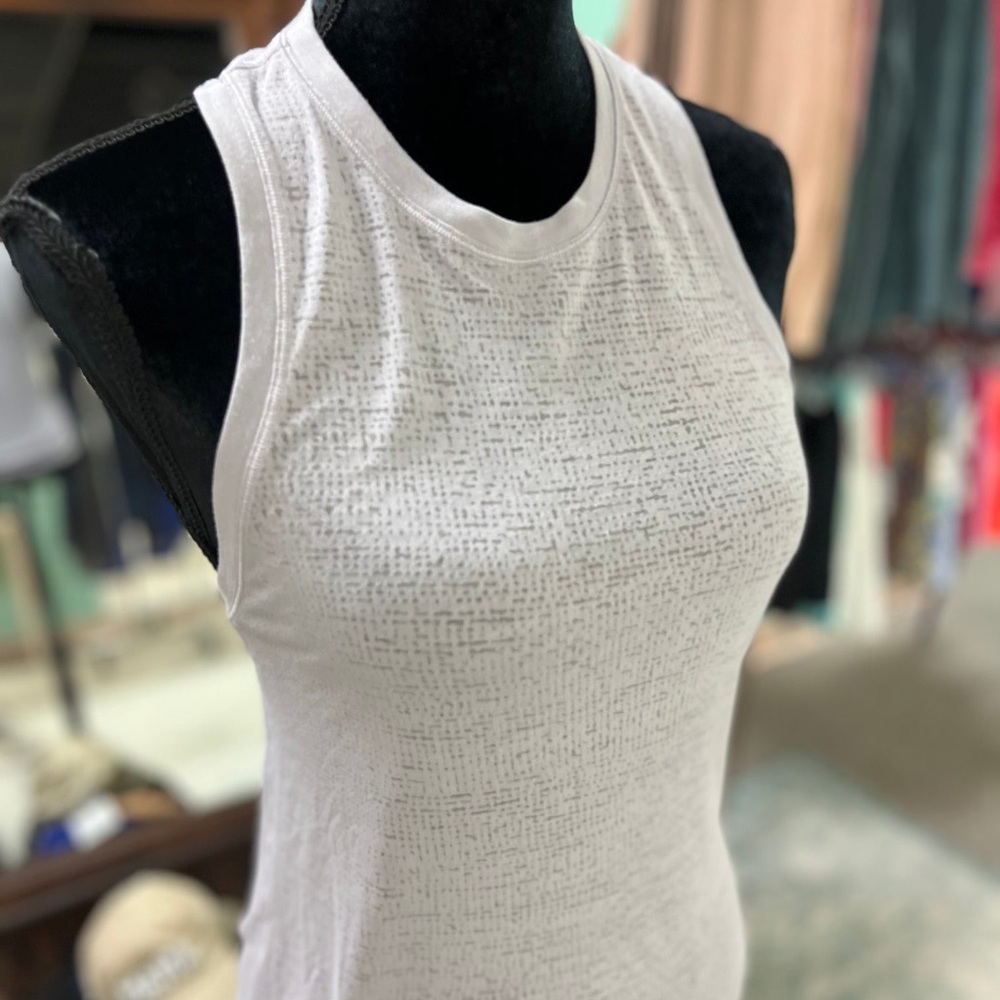 Lululemon Tank - Picture 3 of 3